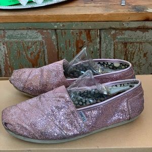 Pink glitter Toms slip Ons size 9.5